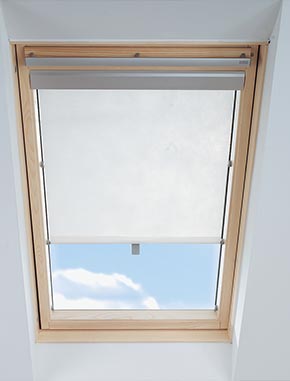 VELUX verduisterende rolgordijnen plissé Dakraam-gordijn.be